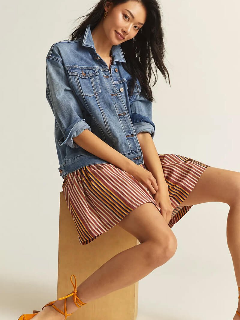 T.La Classic V-Neck Tee - Imagem 3